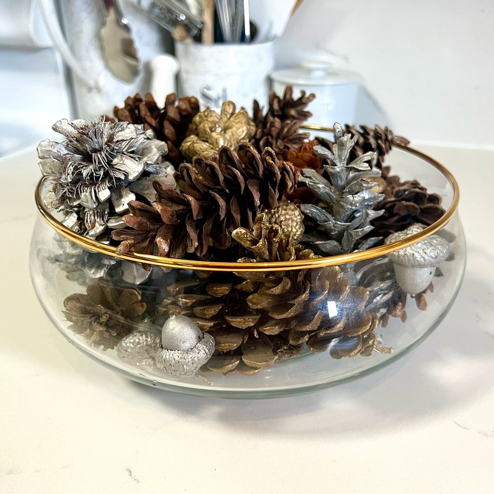 Glass Bowl with Gold Edge